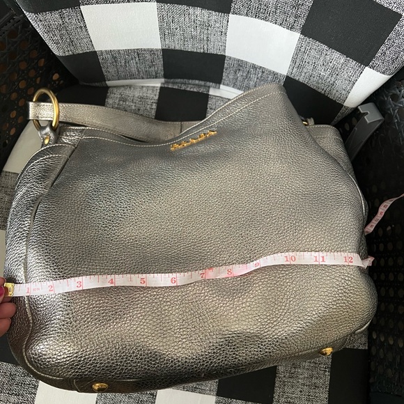 Authentic Prada - Picture 13 of 14